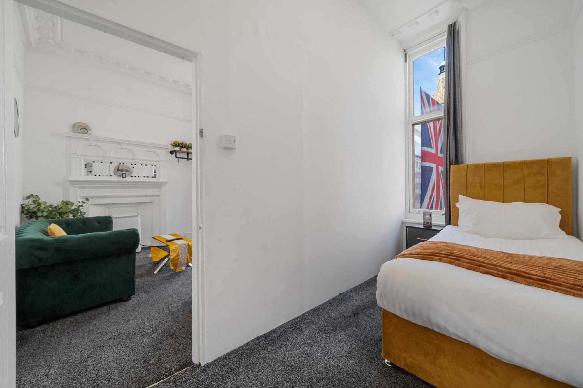 Spacious 3-Bedroom Residence In Exclusive Mayfair 7Gc London Exterior photo