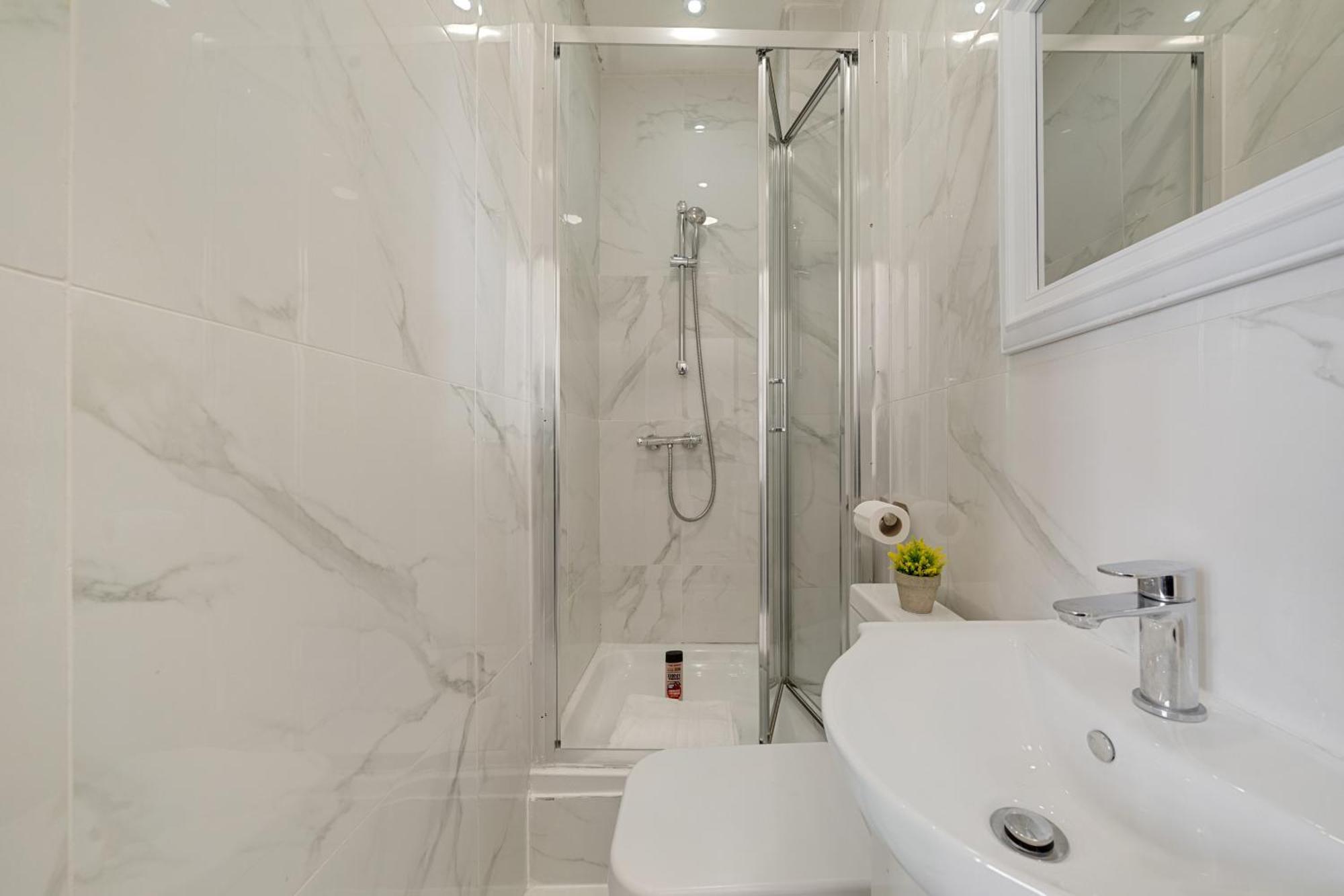 Spacious 3-Bedroom Residence In Exclusive Mayfair 7Gc London Exterior photo